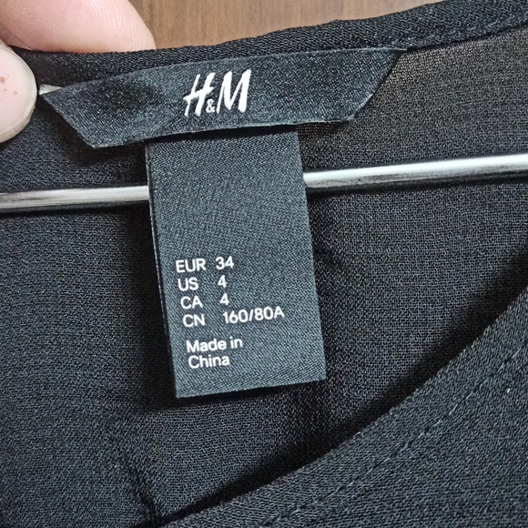 H & M Black Top - Picture 4 of 8